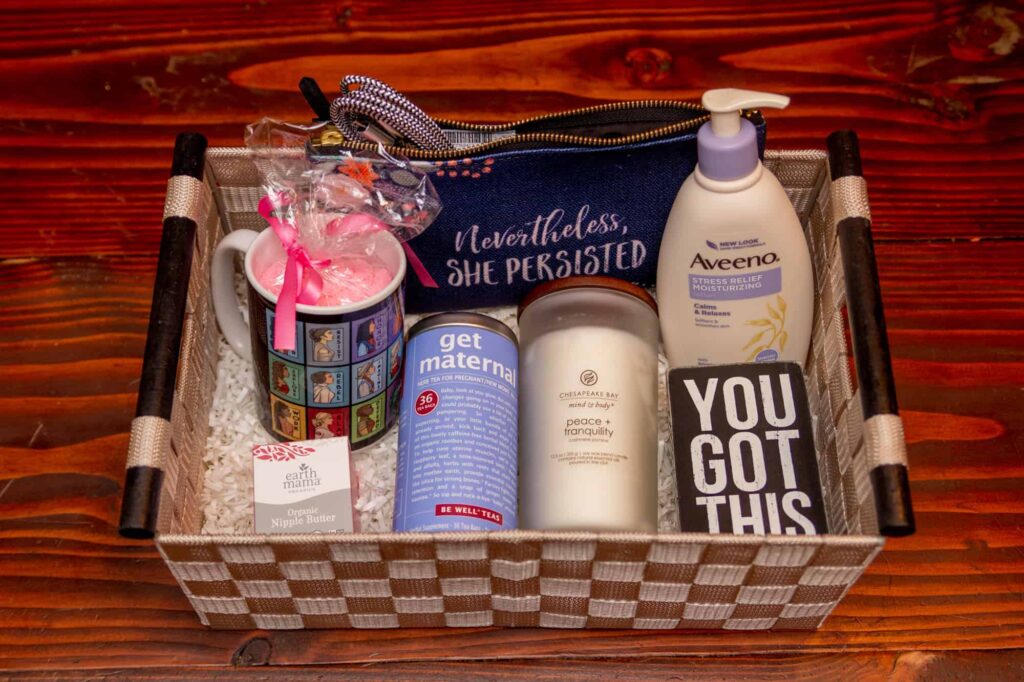 Easy Build-Your-Own Gift Basket for a Breastfeeding Mama | Fertility Harbor